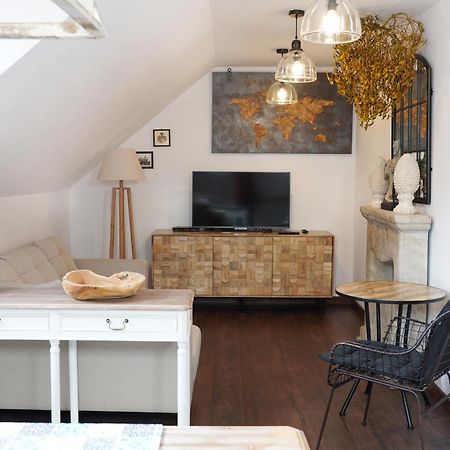 Maly Domek Appartement Kołobrzeg Buitenkant foto
